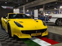 Race schwarz