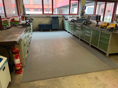 Ergonomischer Werkstattboden / Industriewerkstatt