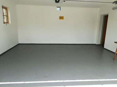 Sanierung - Garagenboden Grau (Privat)